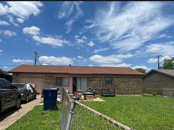 4th image of 914 Pleasant Valley Rd