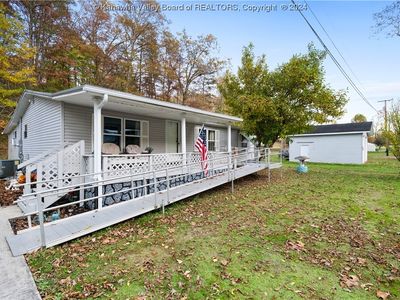 580 Cow Creek Rd, Hurricane, WV, 25526