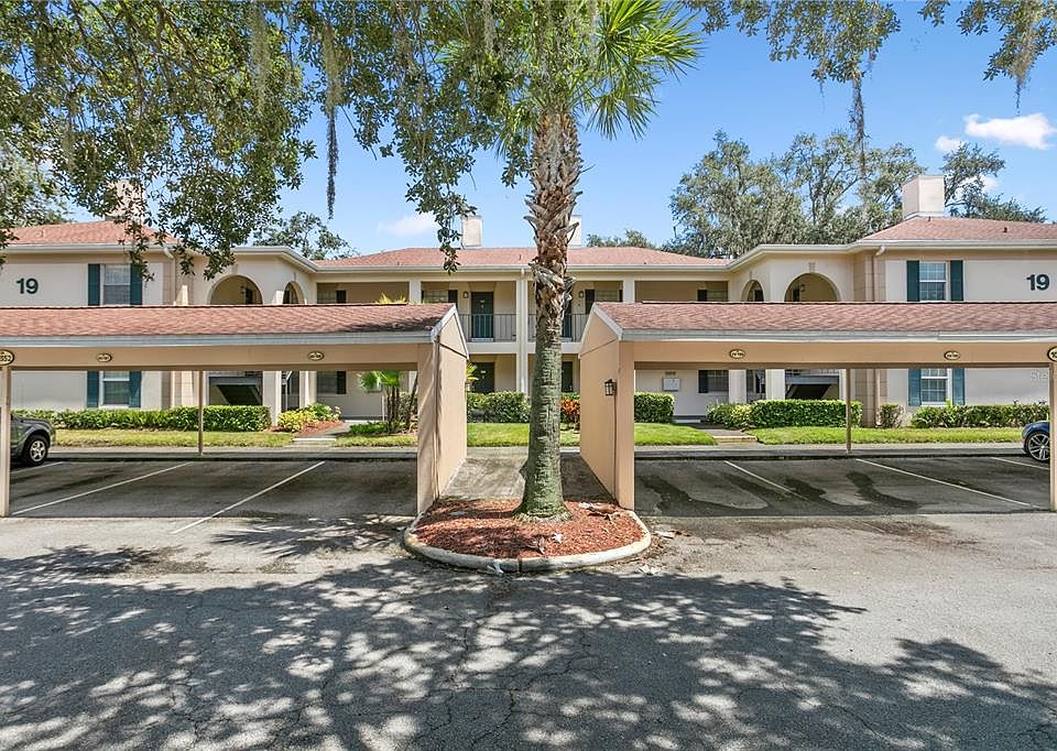 1st image of 10352 CARROLLWOOD LANE #193