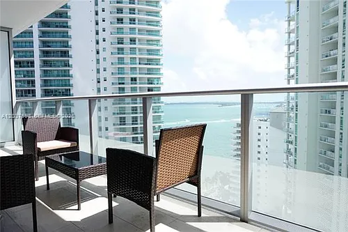 1300 Brickell Bay Dr #1904 Photo 1