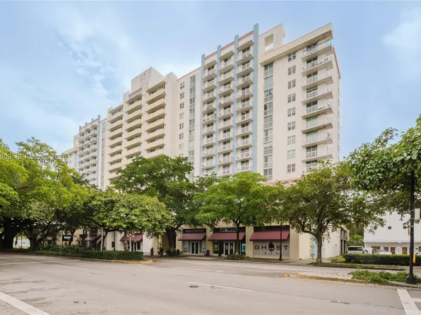 3000 Coral Way, Miami, FL