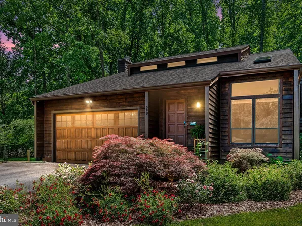 569 Pinedale Dr, Annapolis, MD 21401