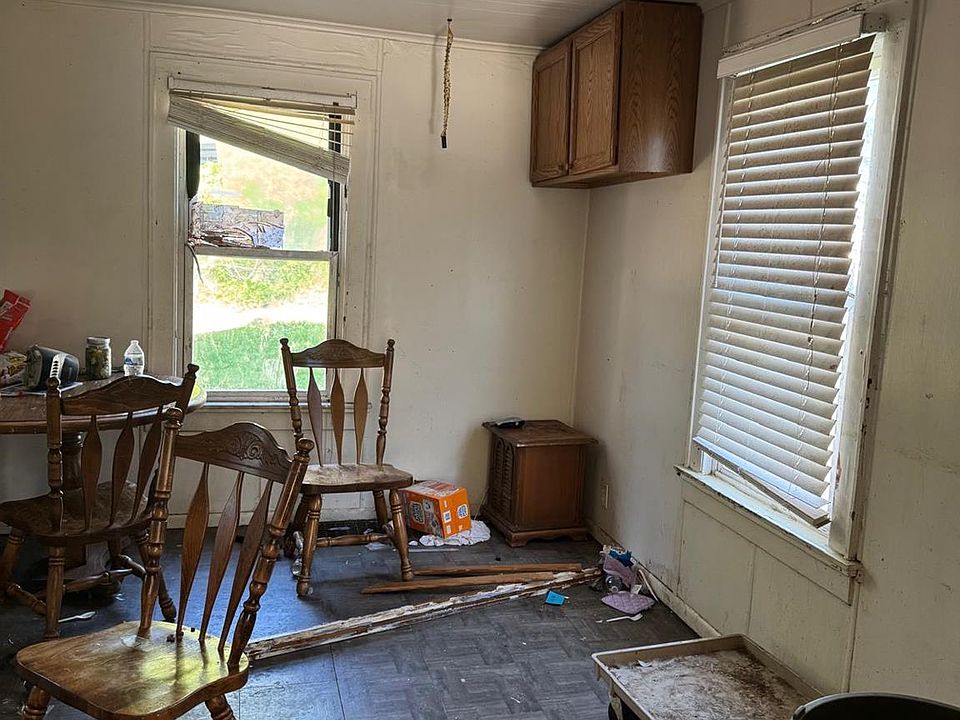1st image of 1714 Levern St