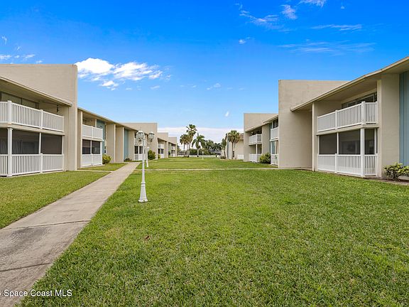 4th image of 250 N Banana River Dr APT B7