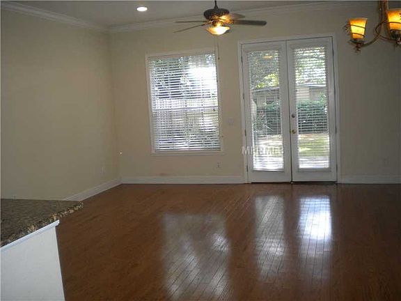 3rd image of 2616 E Central Blvd #E