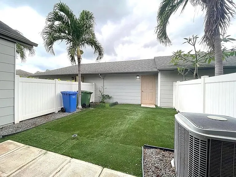 91-1050 Kaileolea Dr #C2 — Photo 2