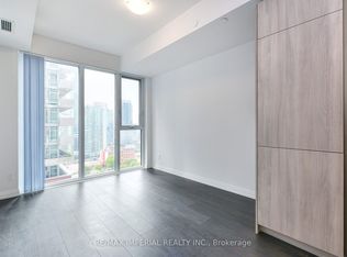 400 King St W #2015, Toronto, ON M5V 1K2