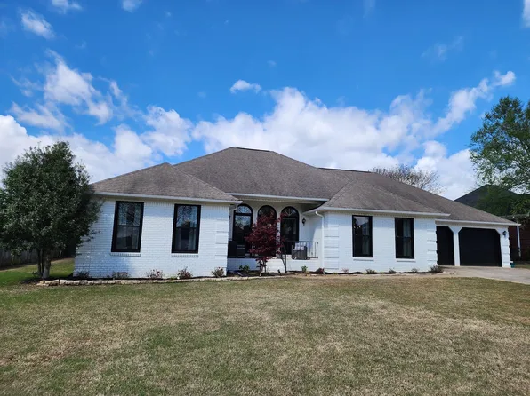 304 Stanwood Ct, Florence, AL 35633