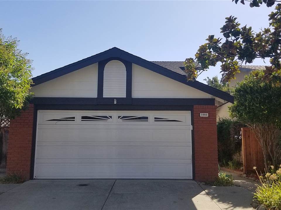 1st image of 5980 Corte Cerritos