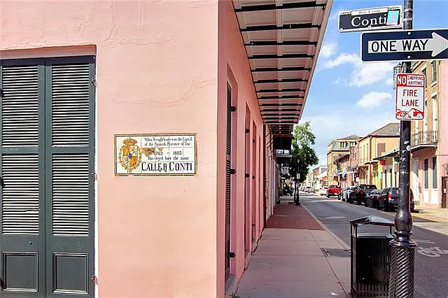 Building Photo - 1001 Conti St #2B