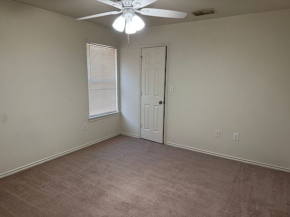 5th image of 606 N Bangor Ave APT B