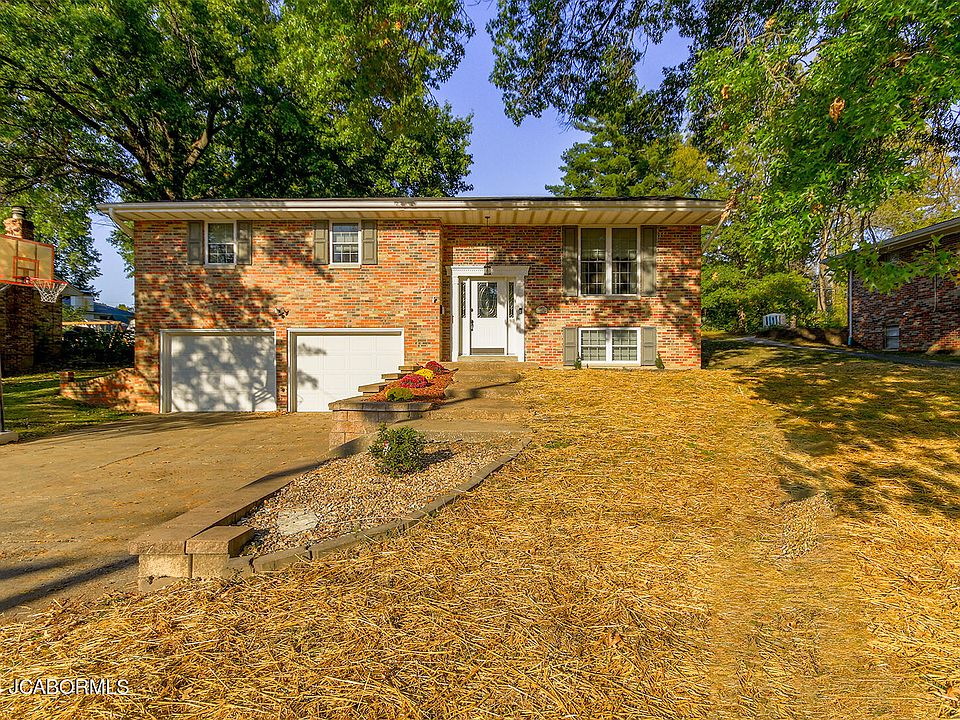 1st image of 734 Glendale Dr