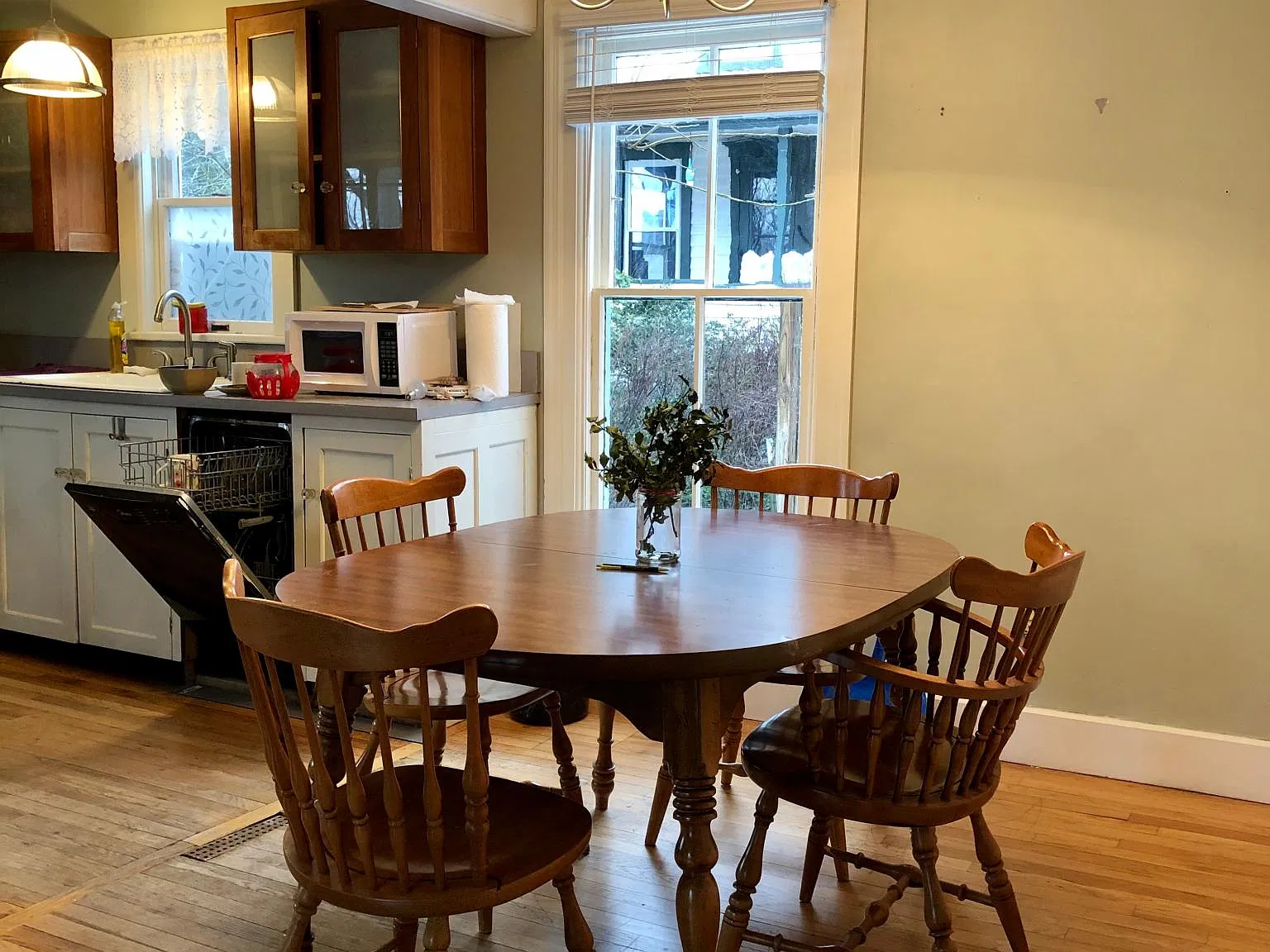 36 Spruce St — Photo 3