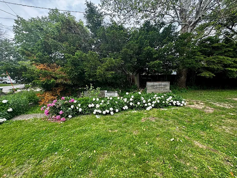 108 W 15th Ave — Photo 17