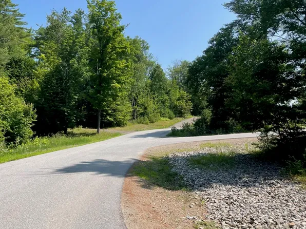 71 Snowshoe Ridge, Warrensburg, NY 12885