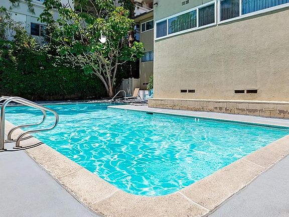 3rd image of 11138 Aqua Vista St #67