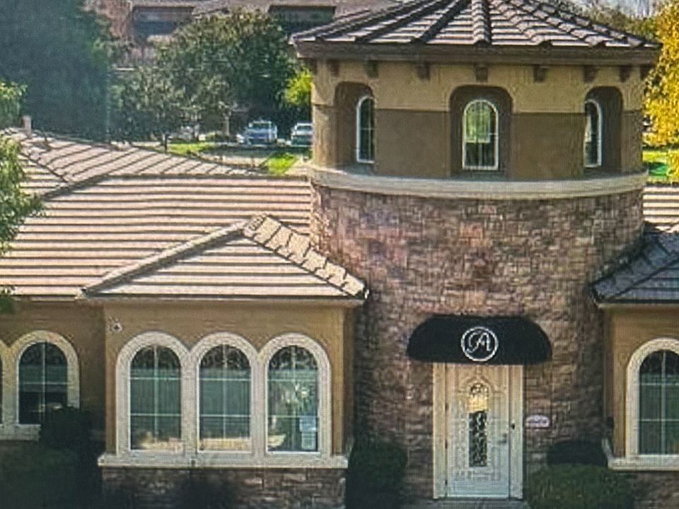 1st image of 1900 Danbrook Dr Unit 316