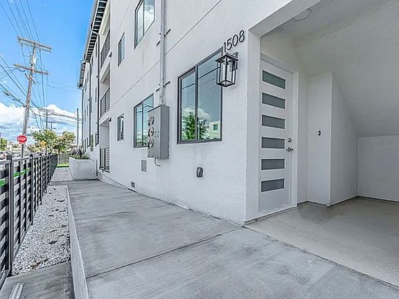 2nd image of 3653 Halldale Ave #305