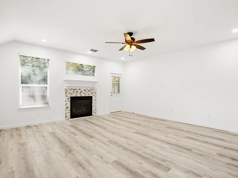 4910 Lake Wichita Ln — Photo 18