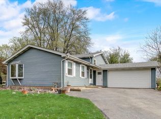 6065 Chase Ave, Downers Grove, IL 60516