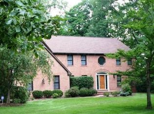464 Retreat Ln N, Powell, OH