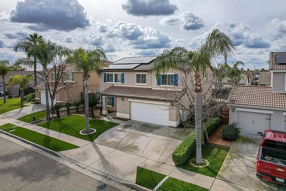 3651 N Denali Ave photo 1