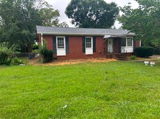 153 Octavia Dr, Spartanburg, SC 29306