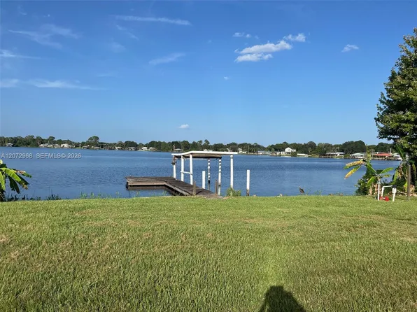 1052 Lake Carrie Dr, Lake Placid, FL 33852