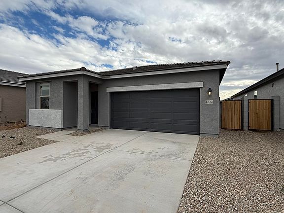 3rd image of 47663 W Moeller Rd