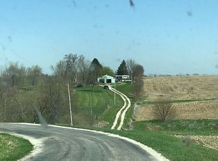 1854 Arcadia Rd, Jacksonville, IL 62650