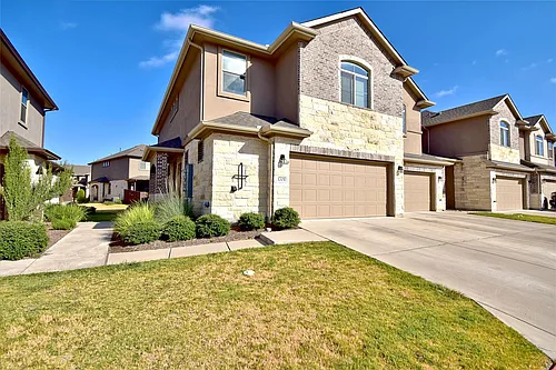 2880 Donnell Dr Photo 1