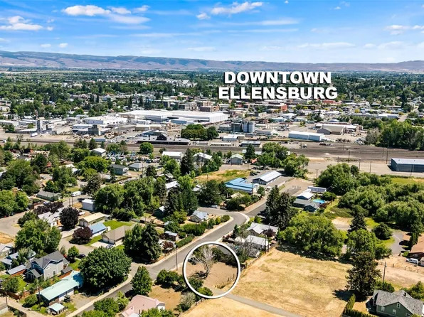 804 W 1st Avenue, Ellensburg, WA 98926