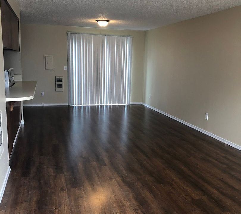 1st image of 7310 NE 16th Ave #403