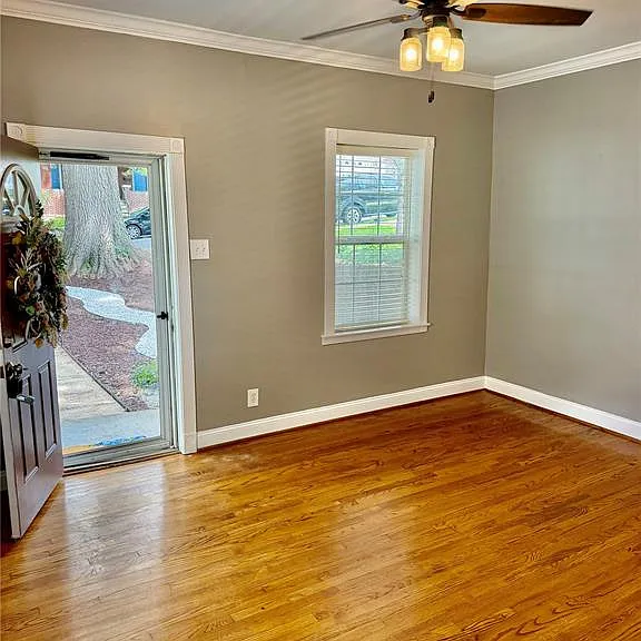 6516 W Park Ave — Photo 3
