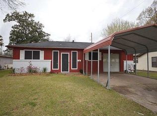 4945 Wales Dr, Beaumont, TX 77708