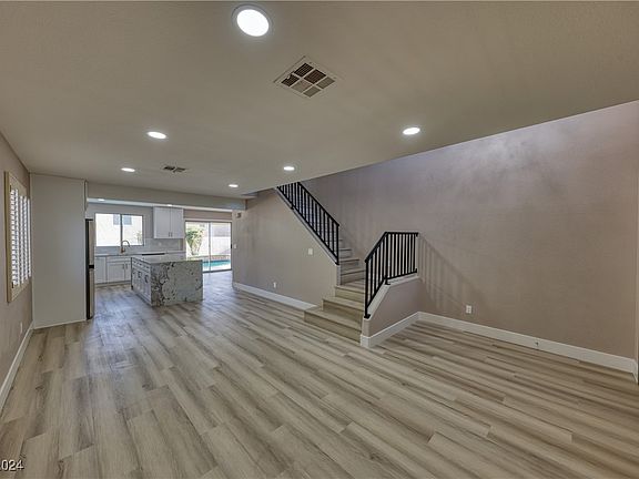 4th image of 10021 Long Cattle Ave