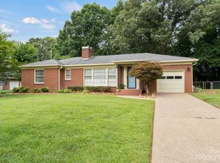 110 Edgewood Ave, Morganton, NC 28655