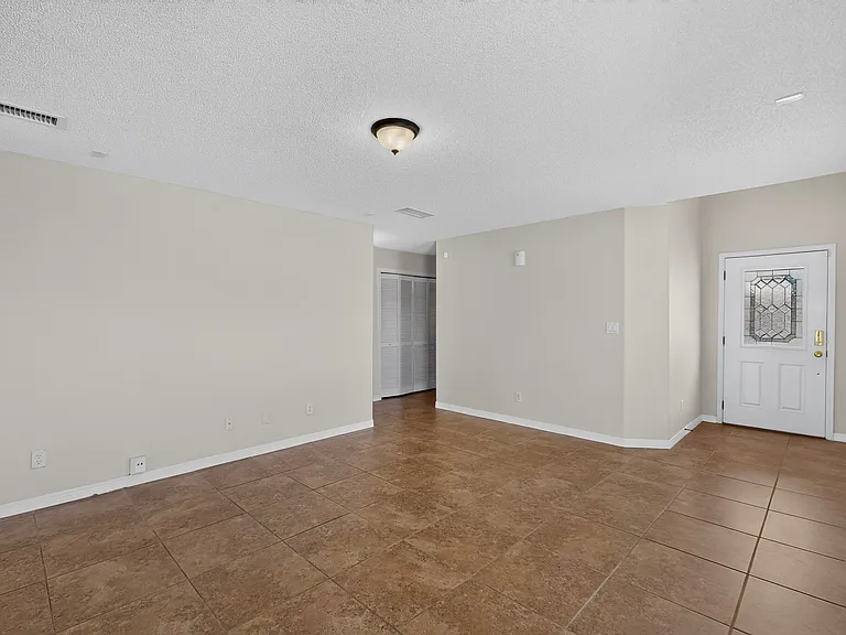 11583 Saint Martin Way — Photo 7