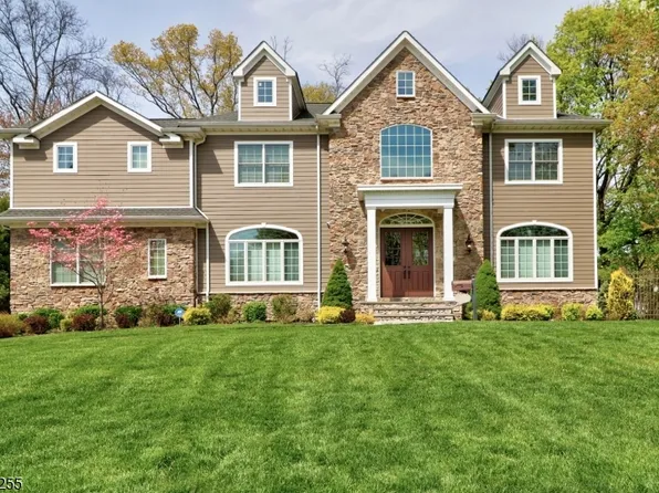 127 Edgewood Dr, Florham Park Boro, NJ 07932