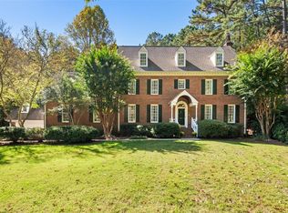 10436 Leslie Dr, Raleigh, NC 27615