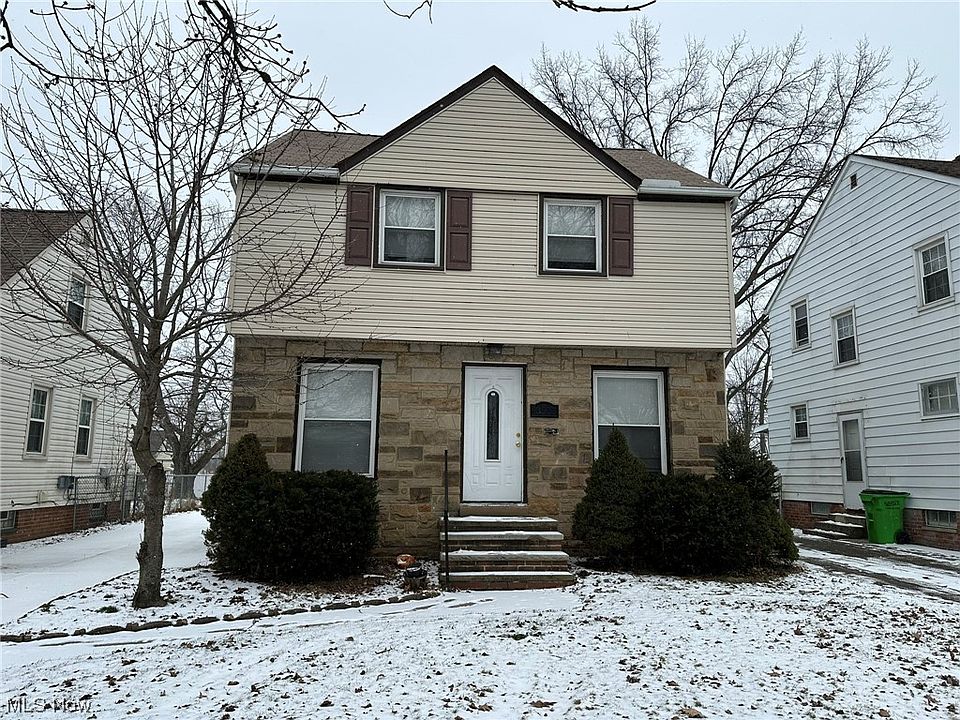 1st image of 13507 Thraves Ave