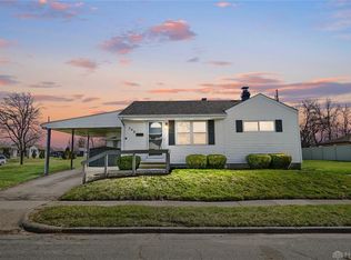 398 Travis Dr, Dayton, OH 45431