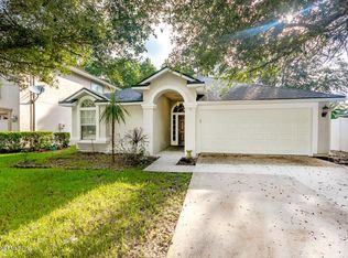 576 Redberry Ln, Saint Johns, FL 32259