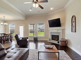 1324 Cedar Trail Ave, Zachary, LA 70791