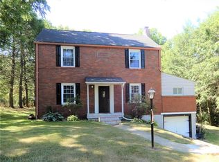 4208 E Ewalt Rd, Gibsonia, PA 15044