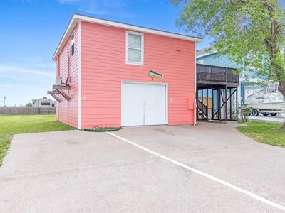 108 Port Ave, Rockport, TX, 78382