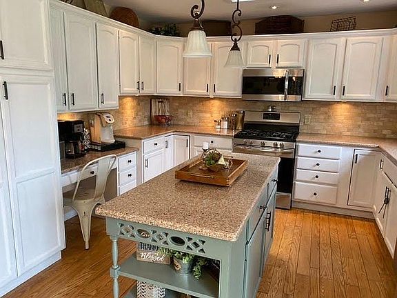 4th image of 5241 Watersedge Ct