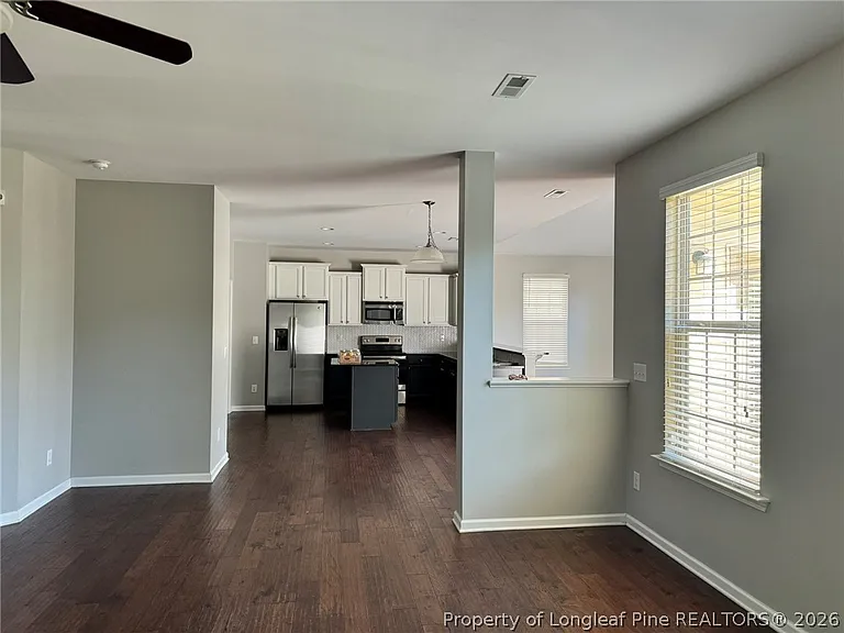 350 River Oak St — Photo 8