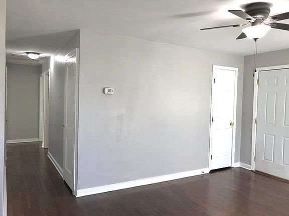 3rd image of 1153 Duncan Dr