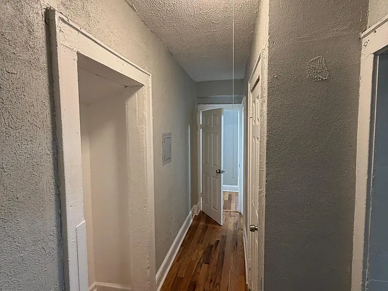 223 Mount Prospect Ave #26 — Photo 8